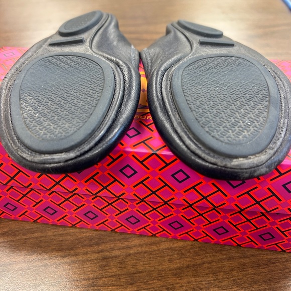 Tory Burch Minnie Flats in Navy - Picture 5 of 15